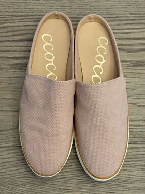 CCOCCI Dusty Pink Perforated Slip-On Flats